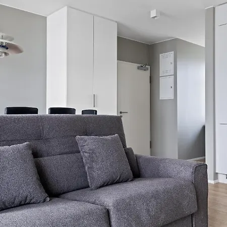 Venture Vacation-cheerful Down Town Holiday home